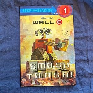 Smash Trash(Wall E Step Into Reading 1) paperback